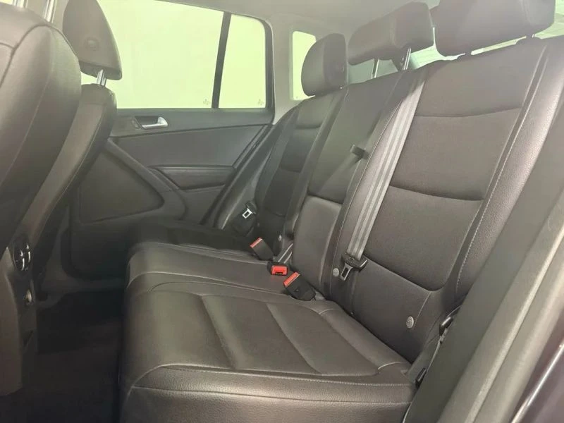 2016 Volkswagen Tiguan - Image 12 of 12