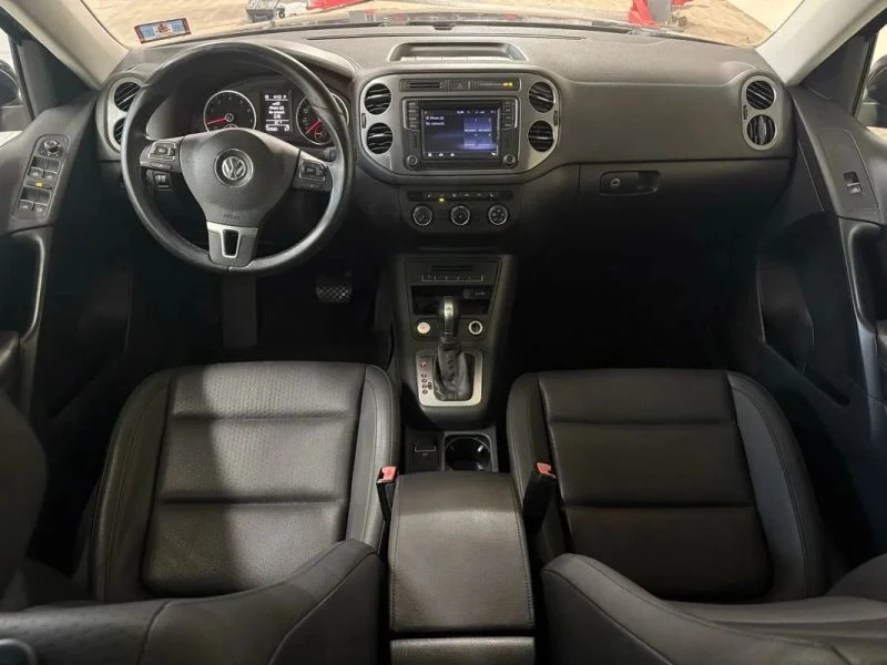 2016 Volkswagen Tiguan - Image 9 of 12