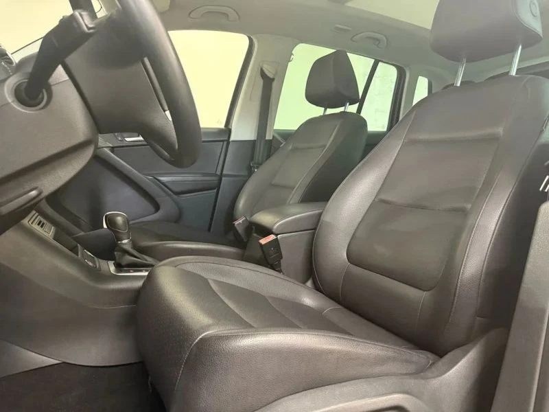 2016 Volkswagen Tiguan - Image 10 of 12