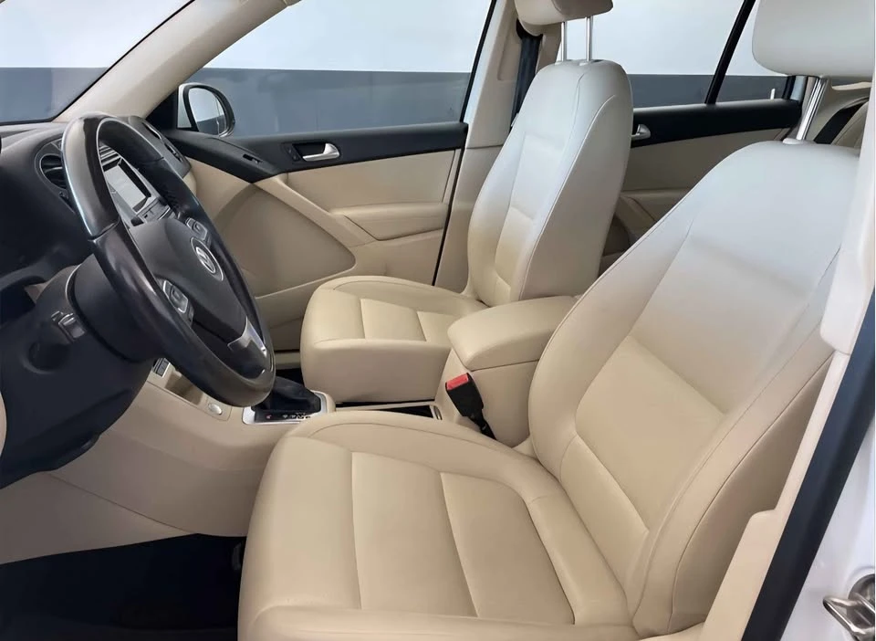2016 Volkswagen Tiguan - Image 6 of 11