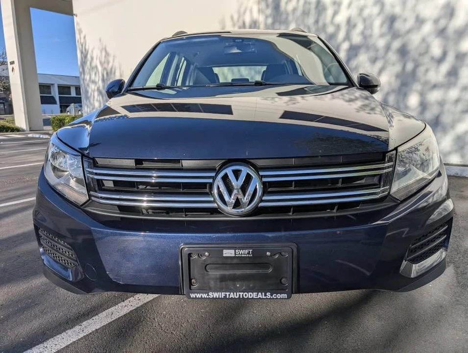 2016 Volkswagen Tiguan - Image 2 of 16