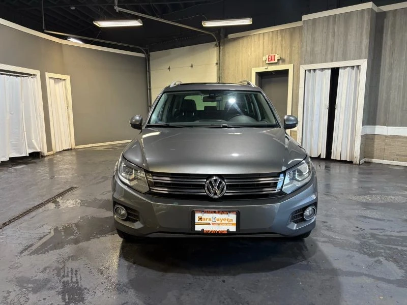 2016 Volkswagen Tiguan - Image 2 of 12