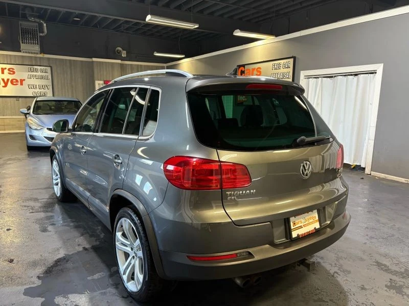 2016 Volkswagen Tiguan - Image 4 of 12