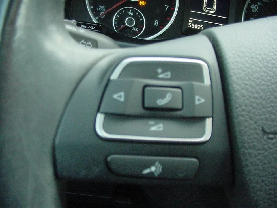 2016 Volkswagen Tiguan - Image 6 of 12