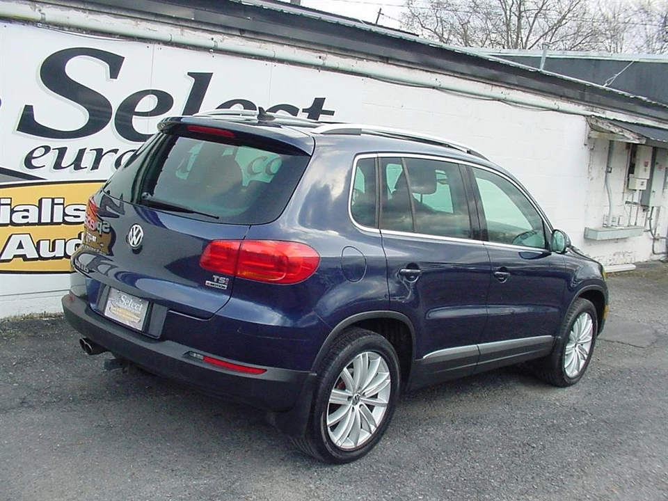 2016 Volkswagen Tiguan - Image 2 of 12