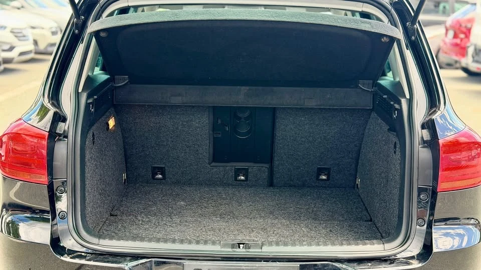 2016 Volkswagen Tiguan - Image 8 of 21