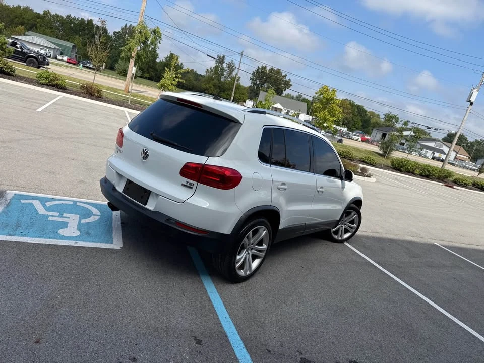2016 Volkswagen Tiguan - Image 7 of 20