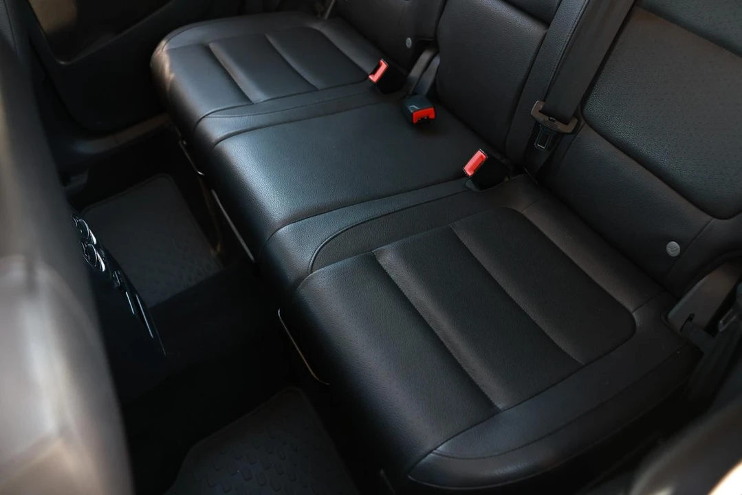 2016 Volkswagen Tiguan - Image 10 of 21