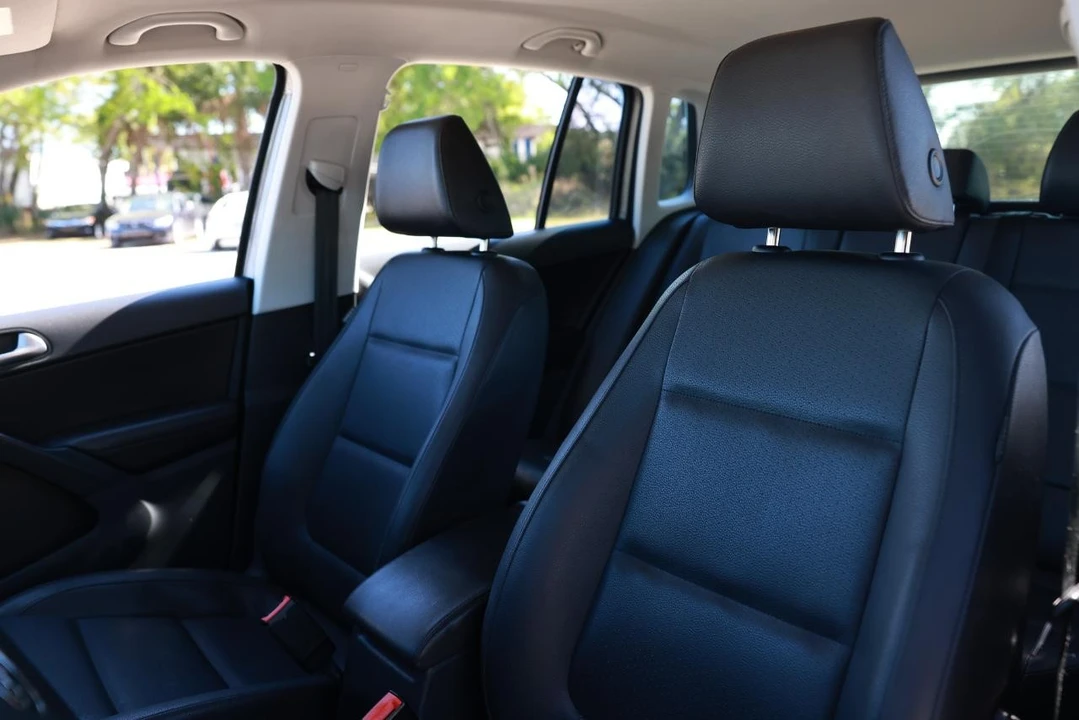 2016 Volkswagen Tiguan - Image 6 of 21