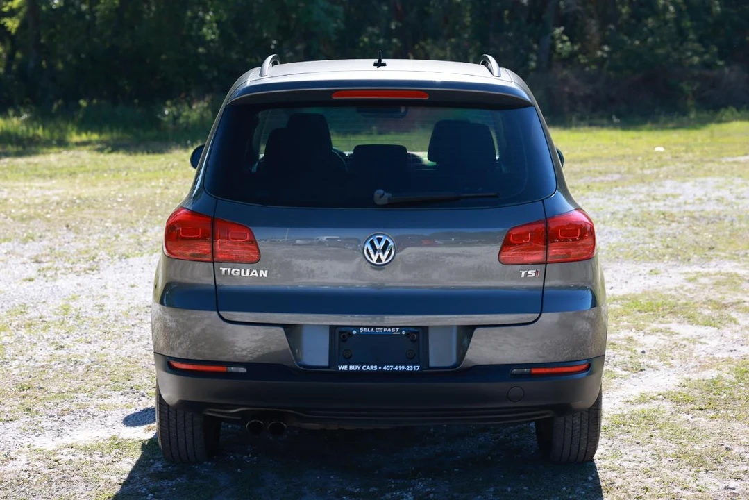 2016 Volkswagen Tiguan - Image 9 of 21