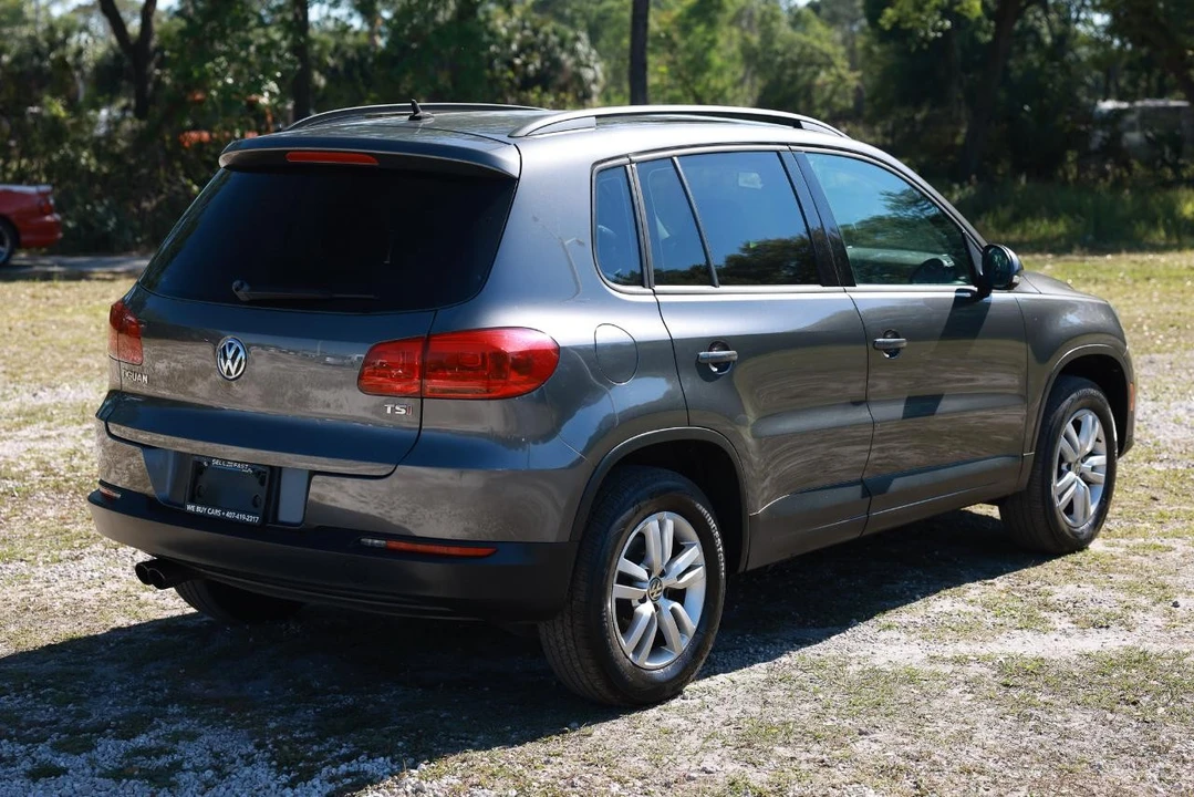 2016 Volkswagen Tiguan - Image 11 of 21
