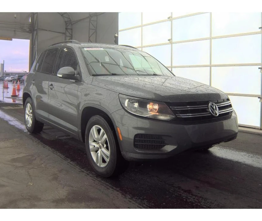2016 Volkswagen Tiguan - Image 4 of 15