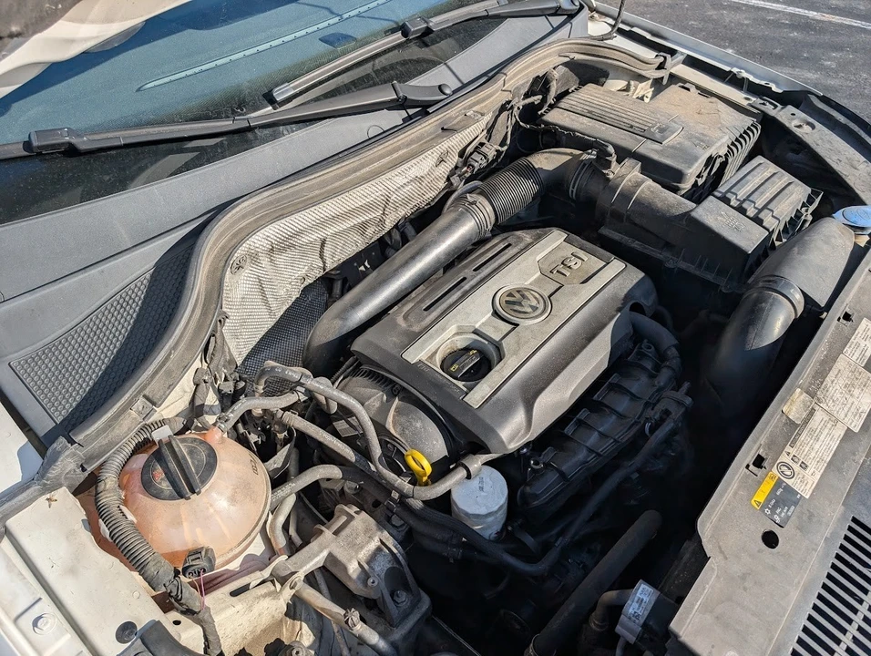 2016 Volkswagen Tiguan - Image 16 of 20