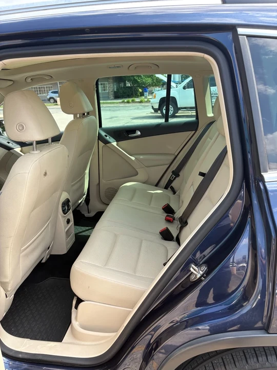 2016 Volkswagen Tiguan - Image 8 of 13