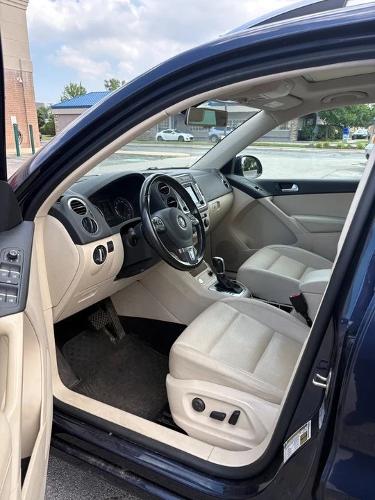 2016 Volkswagen Tiguan - Image 13 of 13