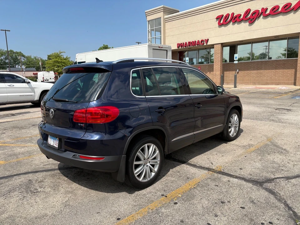 2016 Volkswagen Tiguan - Image 6 of 13