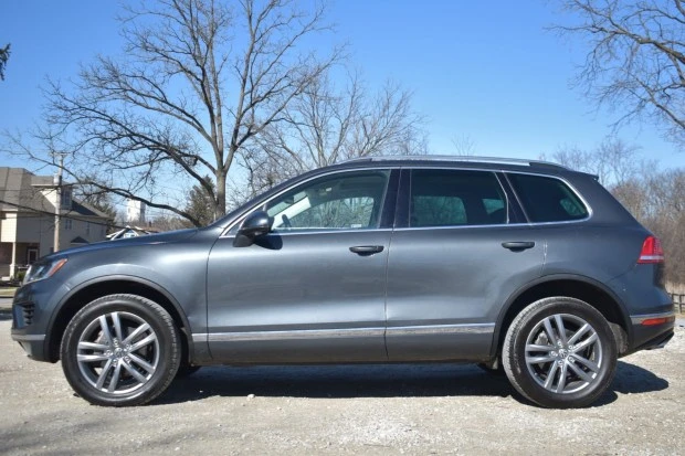 2016 Volkswagen Touareg - Image 3 of 7
