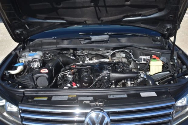 2016 Volkswagen Touareg - Image 6 of 7