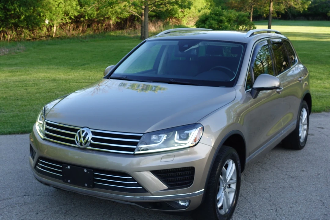 2016 Volkswagen Touareg - Image 3 of 31
