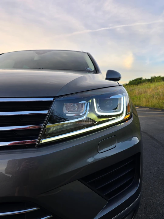 2016 Volkswagen Touareg - Image 11 of 31