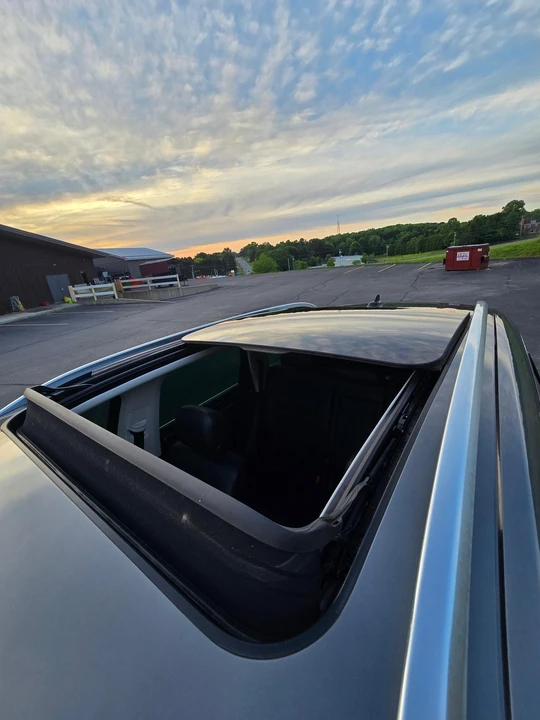 2016 Volkswagen Touareg - Image 13 of 31