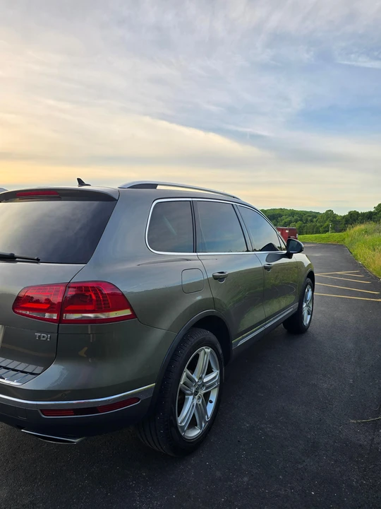 2016 Volkswagen Touareg - Image 14 of 31