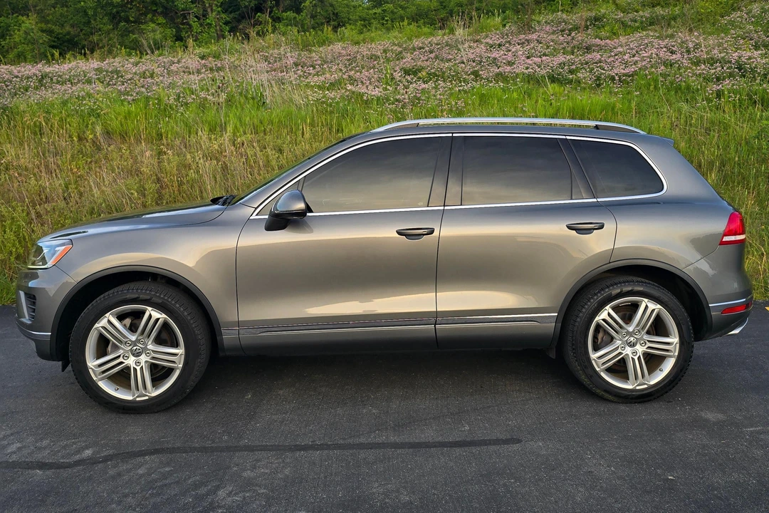 2016 Volkswagen Touareg - Image 6 of 31