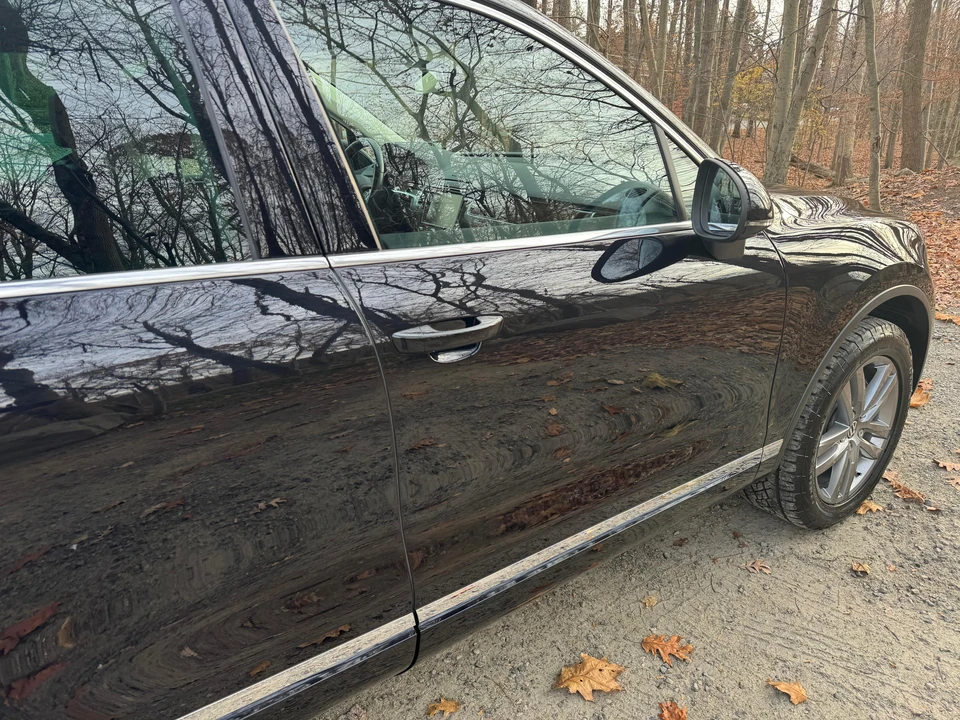 2016 Volkswagen Touareg - Image 31 of 31