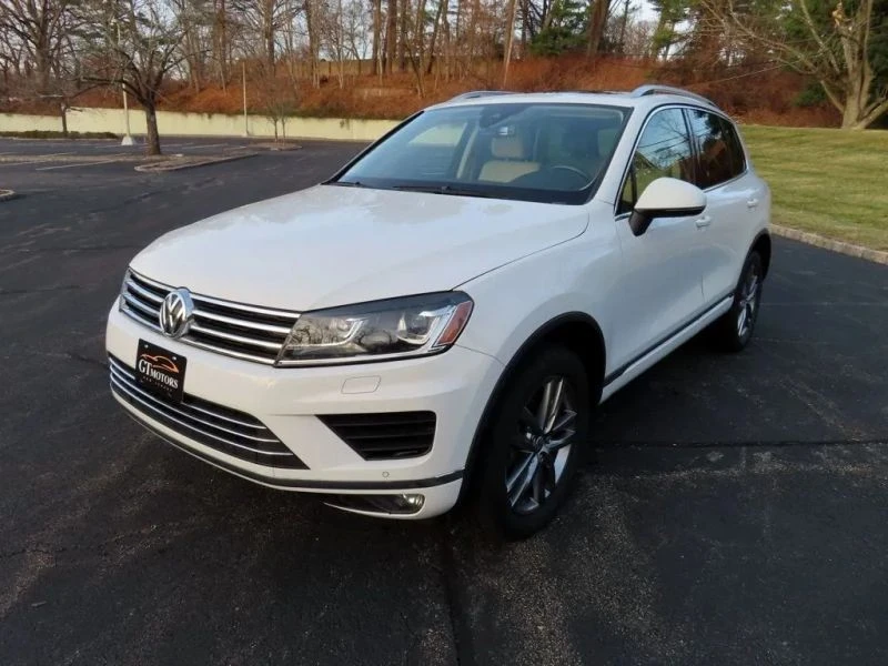 2016 Volkswagen Touareg - Image 4 of 12