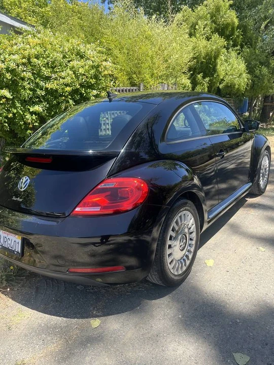 2016 Volkswagen A5 Beetle - Image 2 of 18
