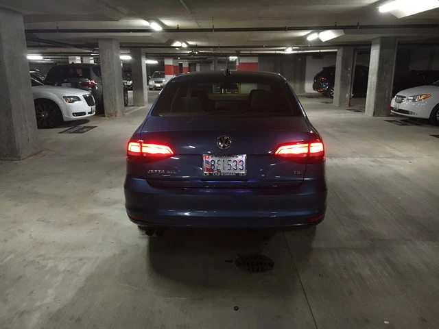 2016 Volkswagen A6 Jetta - Image 3 of 7