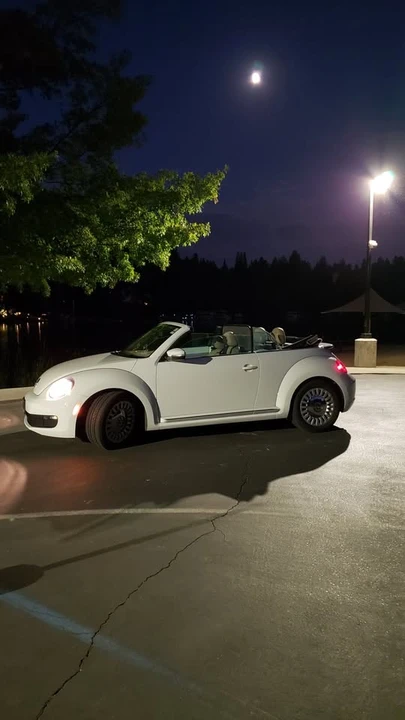 2016 Volkswagen A5 Beetle - Image 3 of 6