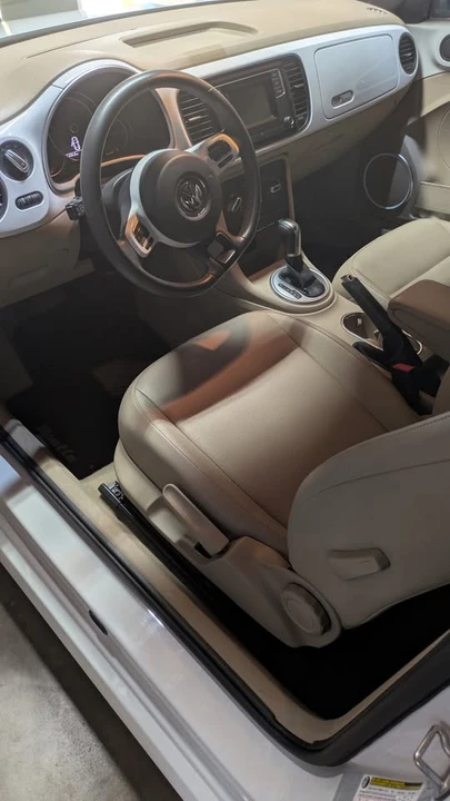2016 Volkswagen A5 Beetle - Image 2 of 6