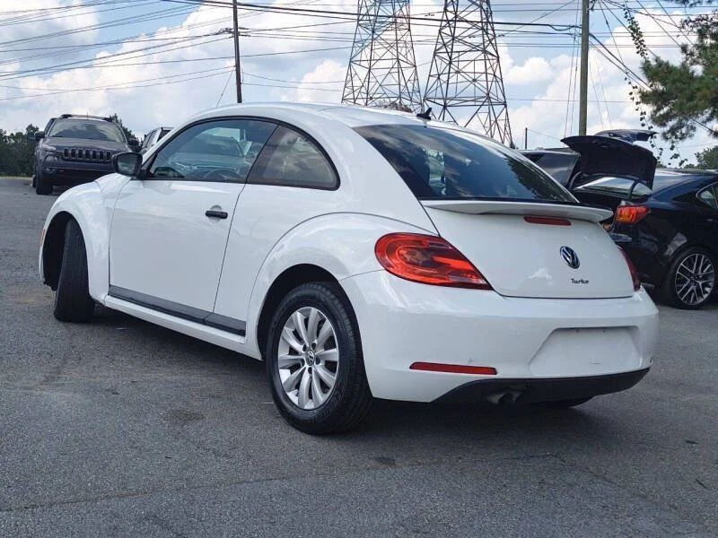 2016 Volkswagen A5 Beetle - Image 8 of 17