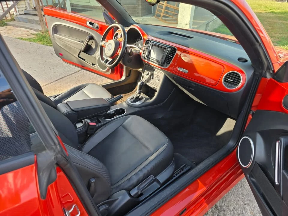 2016 Volkswagen A5 Beetle - Image 11 of 19
