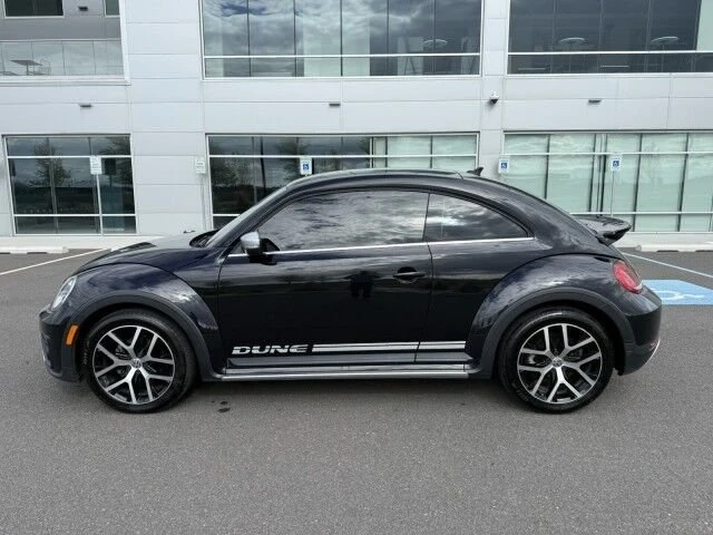 2016 Volkswagen A5 Beetle - Image 2 of 16