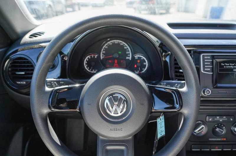 2016 Volkswagen A5 Beetle - Image 12 of 18