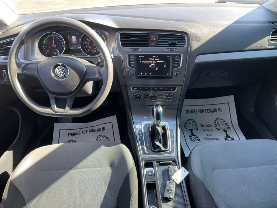 2016 Volkswagen Golf Mk7 - Image 10 of 17