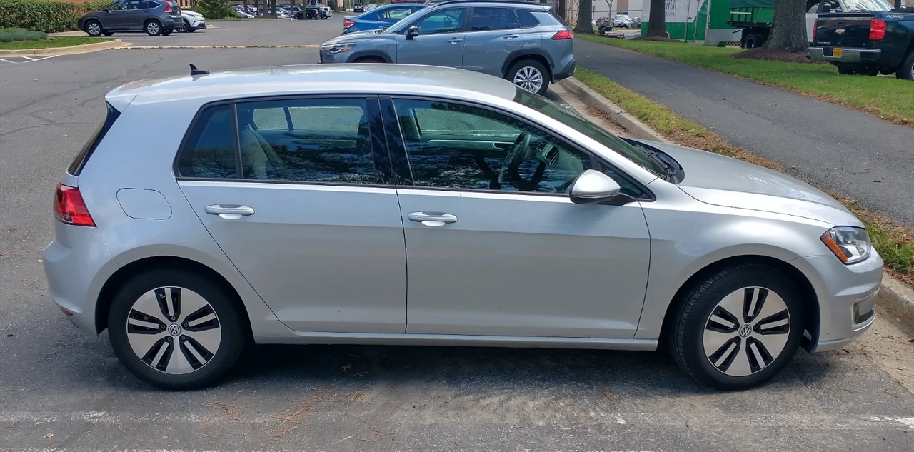 2016 Volkswagen Golf Mk7 - Image 2 of 11