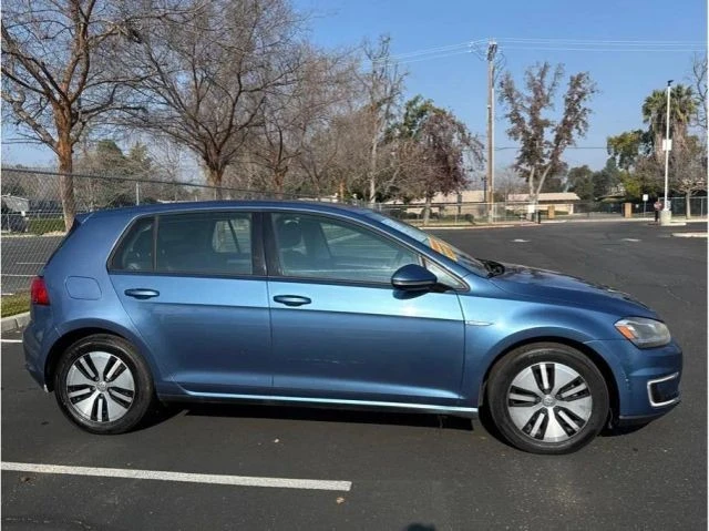 2016 Volkswagen Golf Mk7 - Image 2 of 10