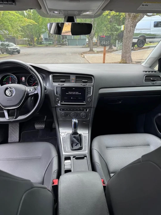 2016 Volkswagen Golf Mk7 - Image 8 of 11