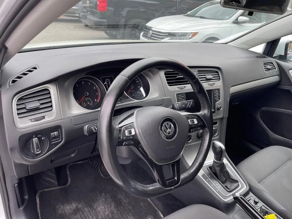 2016 Volkswagen Golf Mk7 - Image 9 of 14