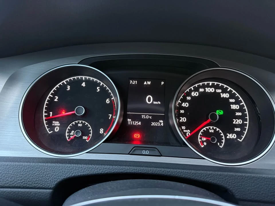 2016 Volkswagen Golf Mk7 - Image 9 of 17