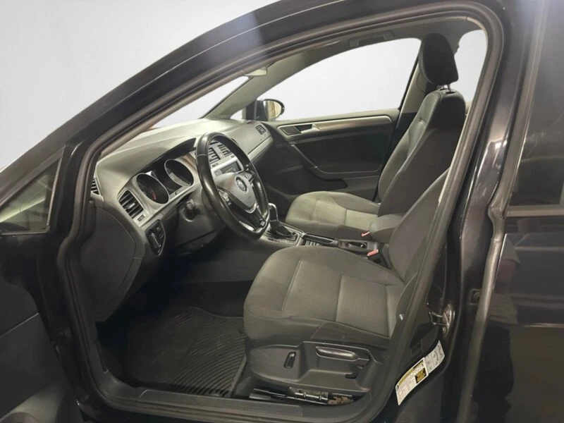 2016 Volkswagen Golf Mk7 - Image 9 of 16