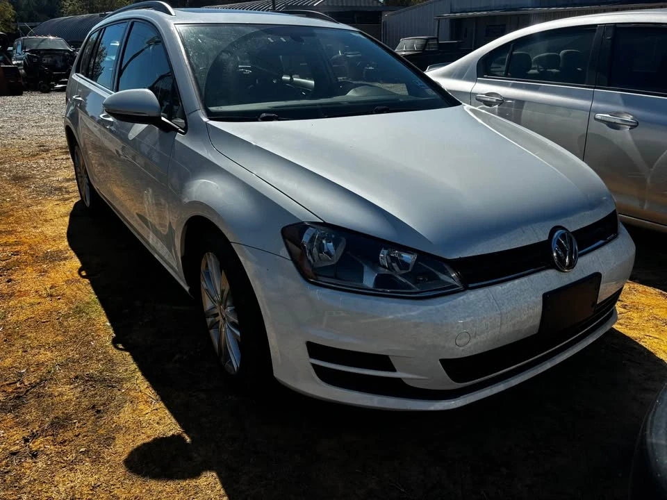 2016 Volkswagen Golf Mk7 - Image 3 of 10