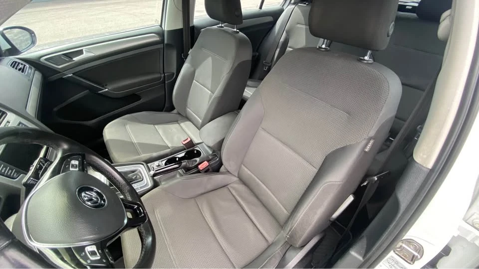 2016 Volkswagen Golf Mk7 - Image 8 of 12