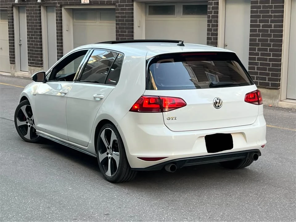 2016 Volkswagen GTI Mk7 - Image 4 of 9