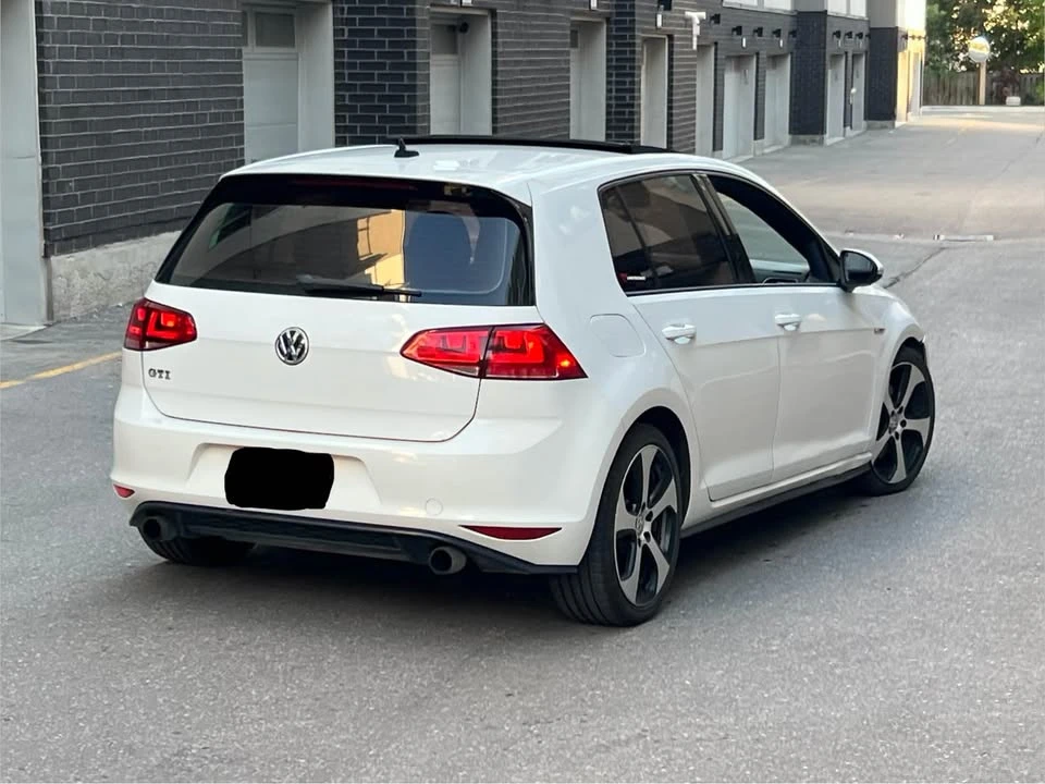 2016 Volkswagen GTI Mk7 - Image 2 of 9