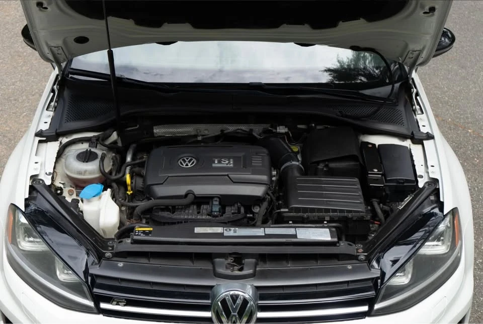 2016 Volkswagen Golf R Mk7 - Image 9 of 13