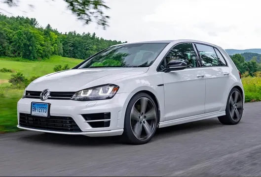 2016 Volkswagen Golf R